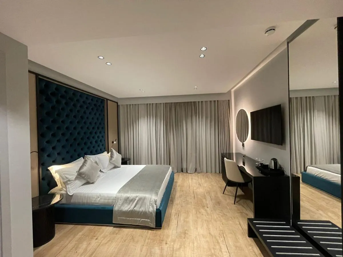 Rozafa Palace Hotel Sarande 4*,  Albania