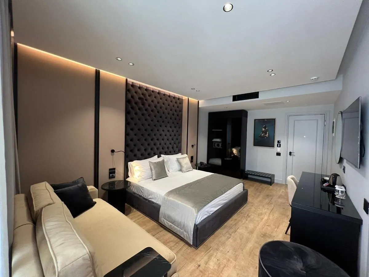 Rozafa Palace Hotel Sarande