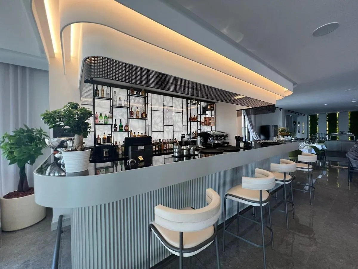 Rozafa Palace Hotel Sarande Albania