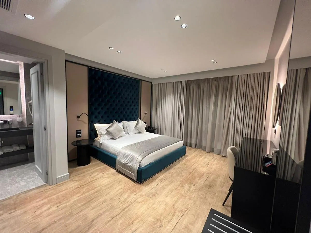 Rozafa Palace Hotel Sarande